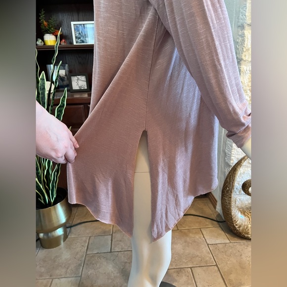 Torrid NWT Hacci Turtleneck Sharkbite Long Sleeve Tunic Sweater Size 1X - Picture 11 of 15